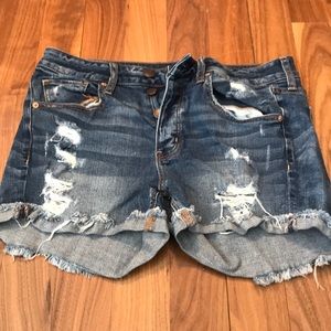 American Eagle Tomgirl Jean Shorts